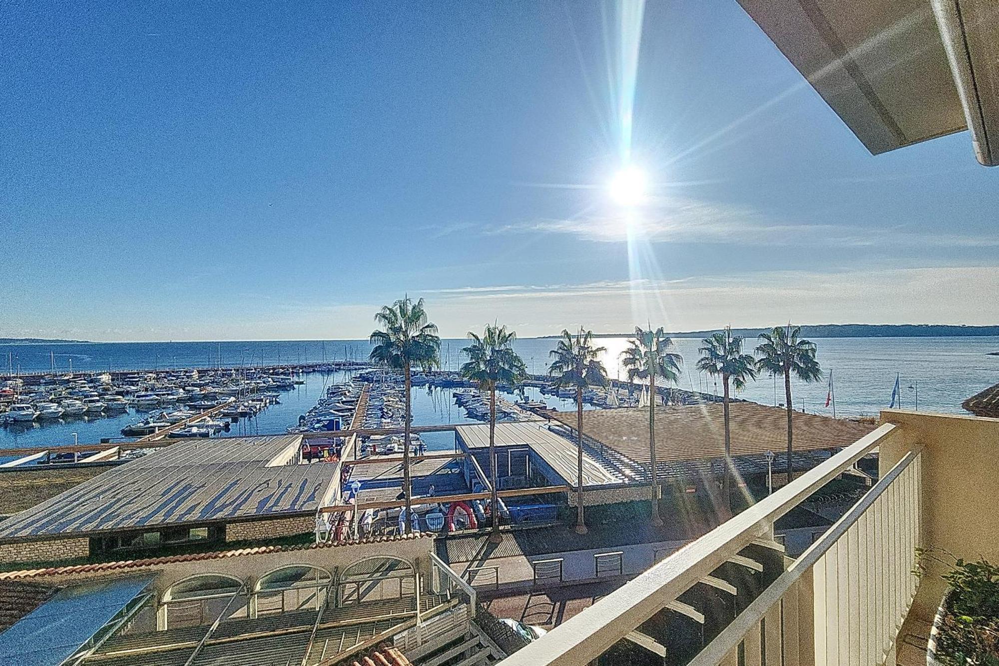 Henri Camille Real Estate- Le Cap - 2 Bedrooms Sea View Hébergement de vacances