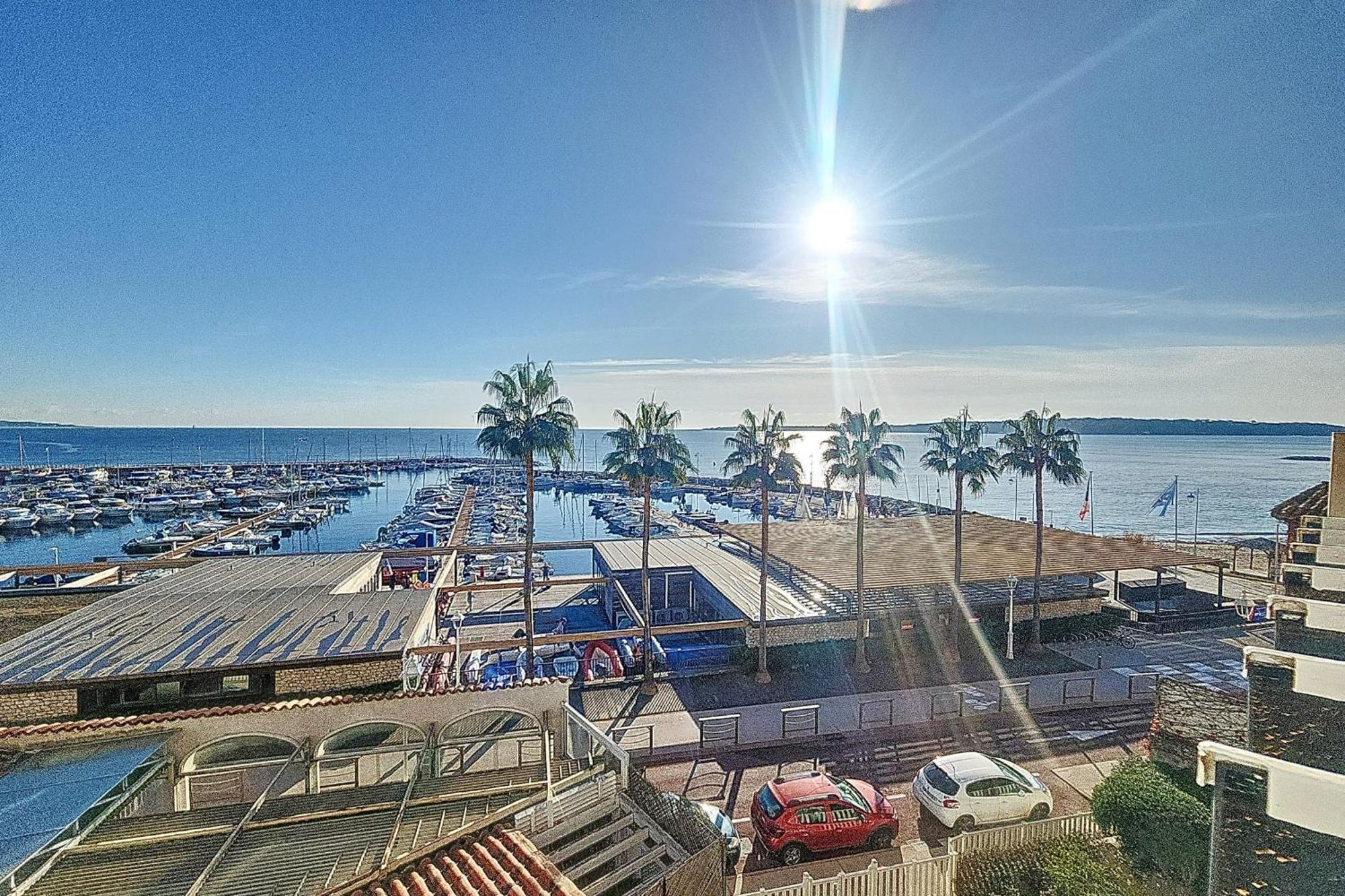 Henri Camille Real Estate- Le Cap - 2 Bedrooms Sea View Hébergement de vacances Cannes