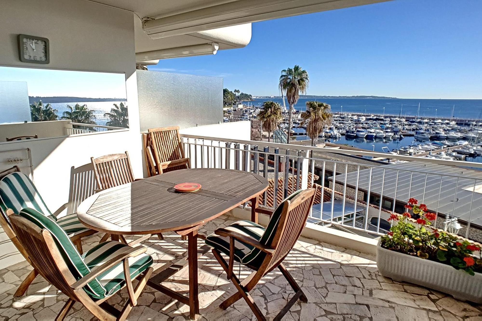 Hébergement de vacances Henri Camille Real Estate- Le Cap - 2 Bedrooms Sea View *